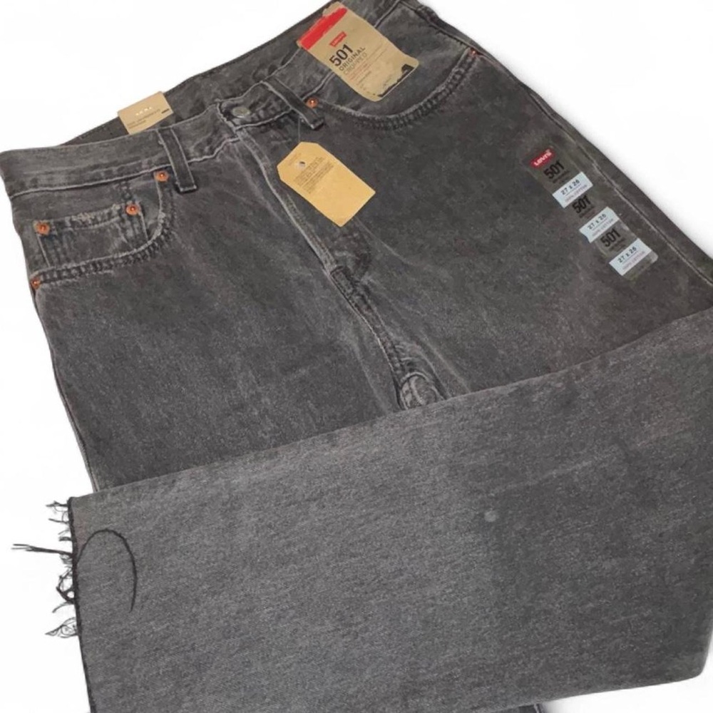 LEVI’S Original Cropped Faded Black 100% Cotton Button Fly NWT Jeans Size 27x26